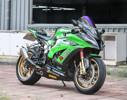爆改魂】頂規賽道式樣改Kawasaki ZX-10R-兩輪誌